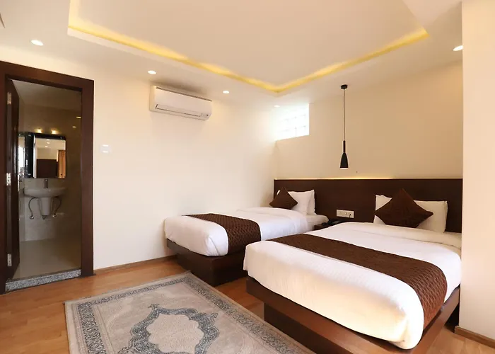 Hotel Apex Business - Tribhuvan International Airport, 4*