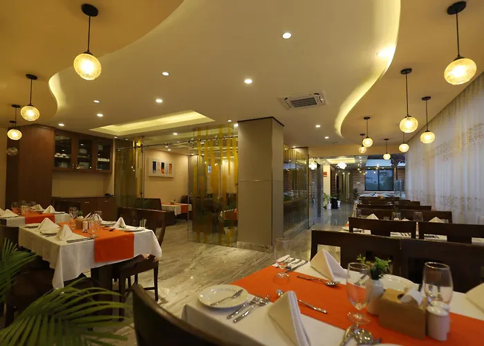 Apex Business - Tribhuvan International Airport, 4*