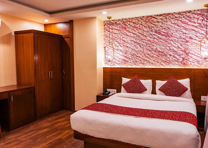 Hotel Apex Business - Tribhuvan International Airport, 4*