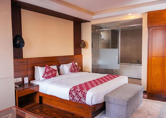 Apex Business - Tribhuvan International Airport, 4* Kathmandu