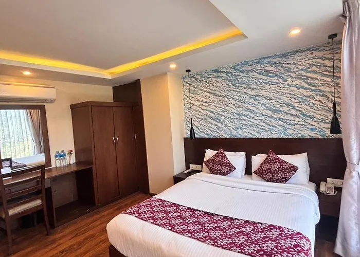 Apex Business - Tribhuvan International Airport, 4*