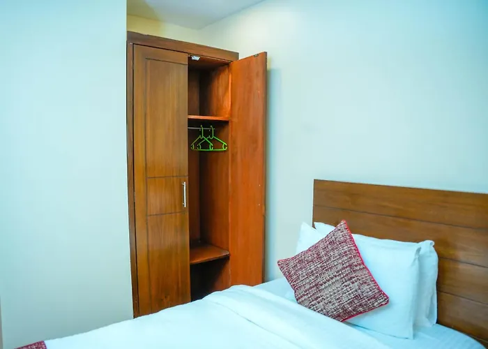 Hotel Apex Business - Tribhuvan International Airport, 4*